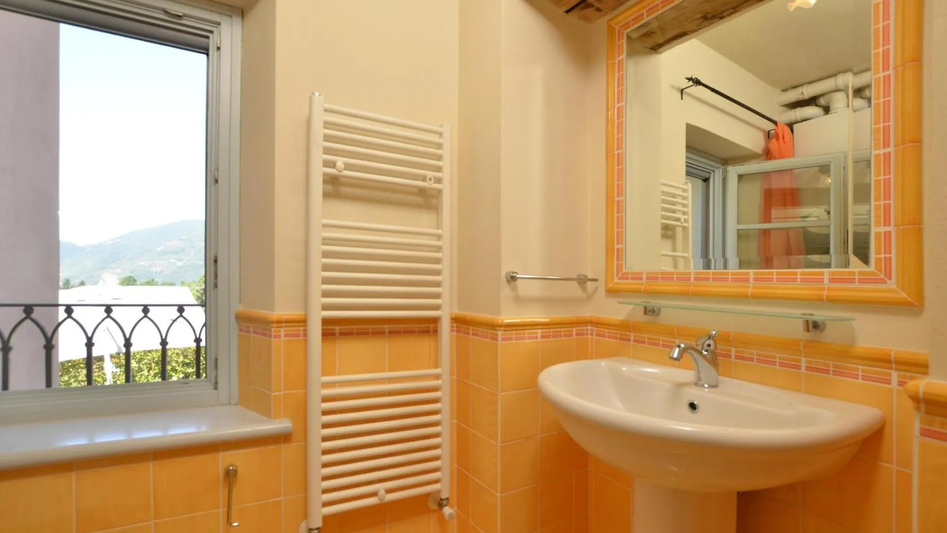 Apartamento Ginepro Grillo - Happy Rentals Camaiore Itália